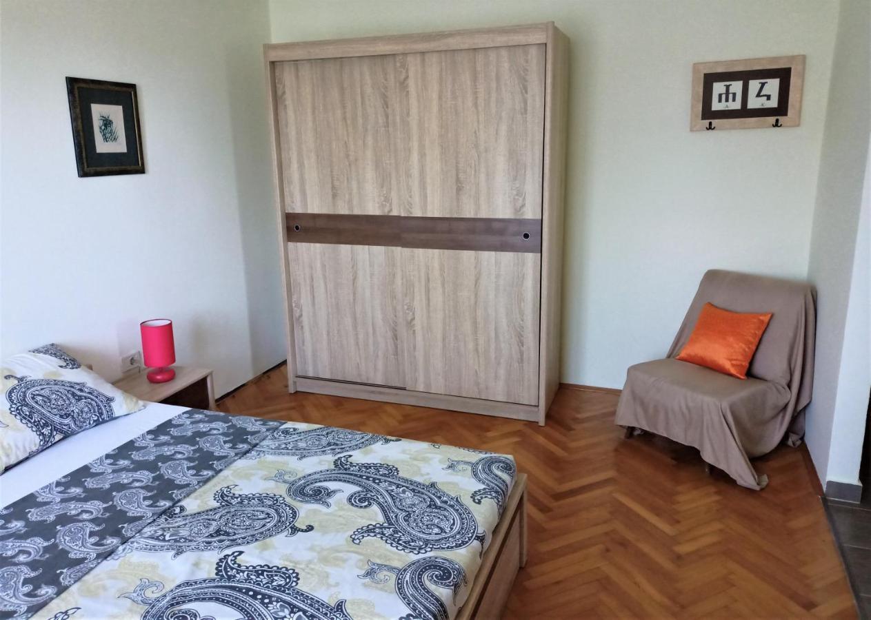 Cozy Apartment In The City Center Пула Екстер'єр фото